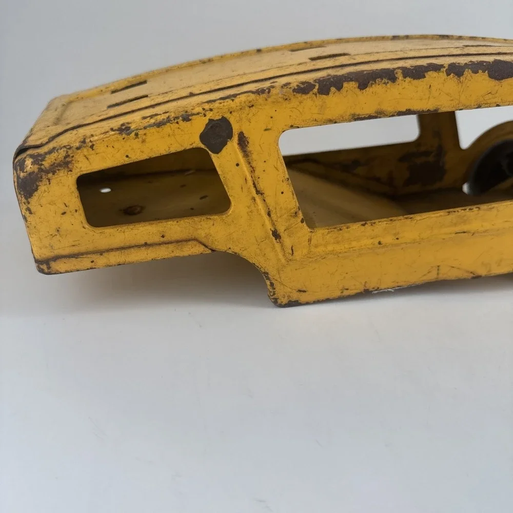 Vintage Structo Car Transporter Semi Yellow Pressed Steel Trailer 16